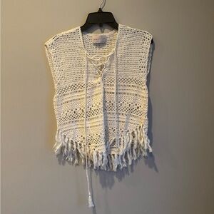 Adelyn Rae Cream Crochet‎ Vest One Size